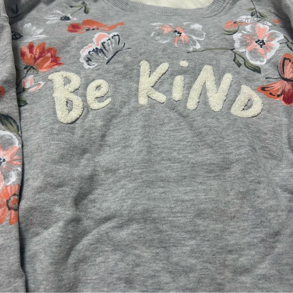 Size Large GIRLS “be kind” Floral Crewneck Sweatshirt E2 - Picture 2 of 3